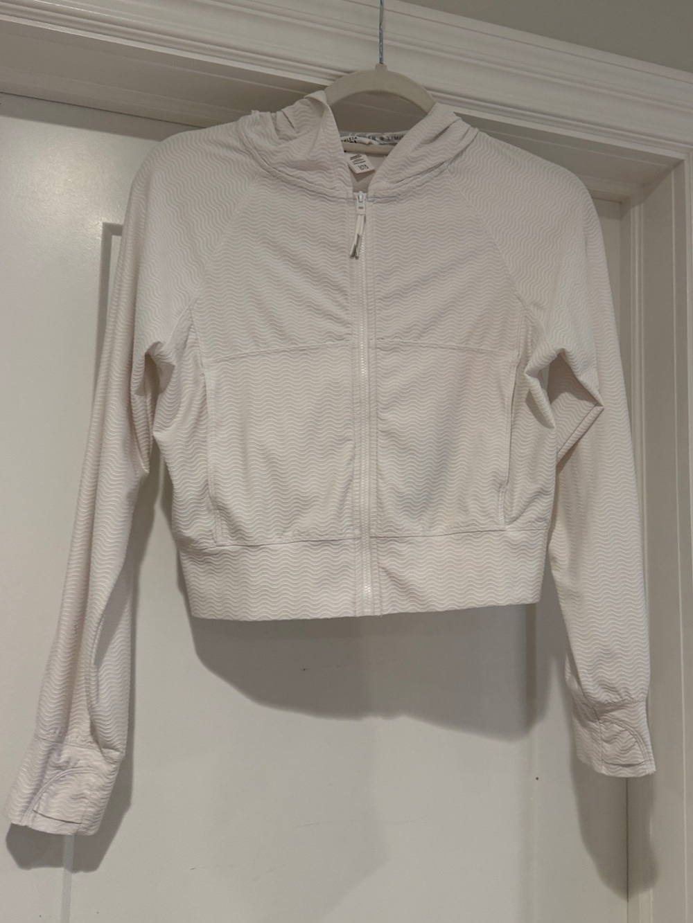Athleta girls white Hooded Zip Crop Jacket with Textured Wave Knit